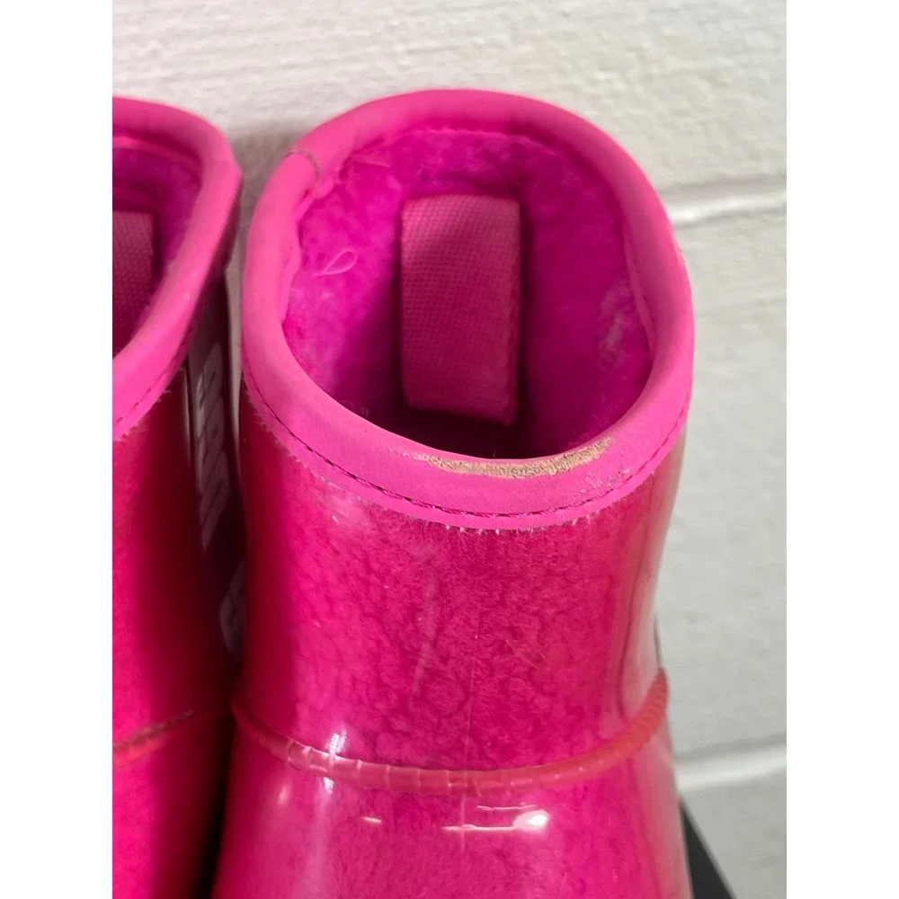 UGG Classic Clear 1112386K Mini Pink Waterproof Boots Pull On Kids Size 13 US